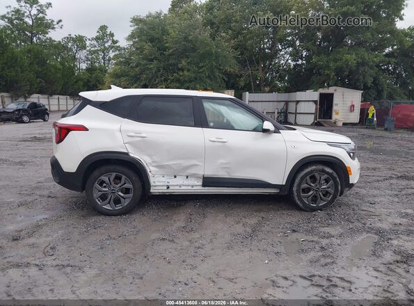 KNDEP2AA0T7870606 2026 KIA SELTOS White უკანა სალონის ხედი