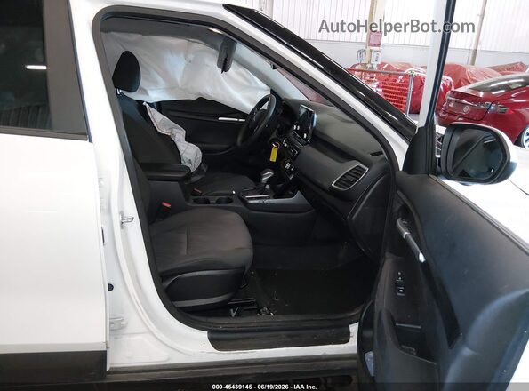 KNDEPCAA0N7251772 2022 KIA SELTOS White წინა სალონის ხედი