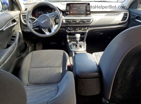 KNDEPCAA2P7435887 2023 KIA SELTOS Blue 