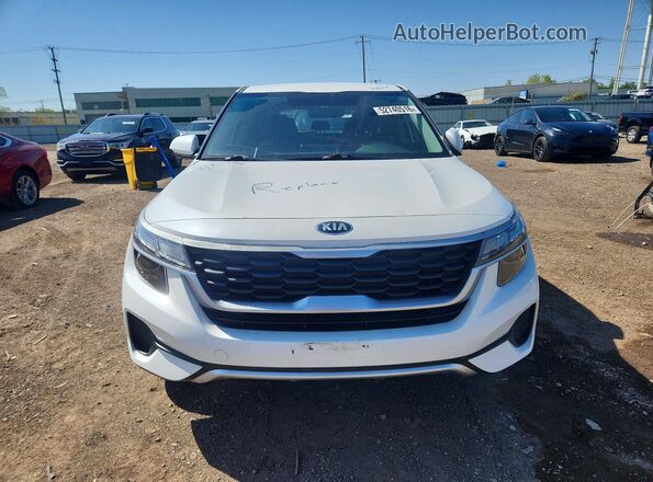 KNDEPCAA4M7140074 2021 KIA SELTOS Белый Вид спереди