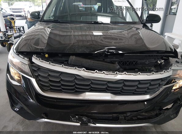 KNDEPCAA4M7211547 2021 KIA SELTOS Black წინა ხედი