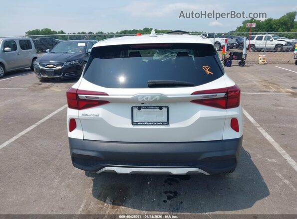 KNDEPCAA4P7384618 2023 KIA SELTOS White 