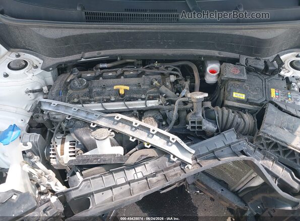 KNDEPCAA4P7384618 2023 KIA SELTOS White Vista trasera