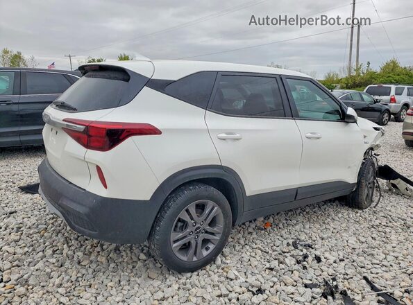 KNDEPCAA5N7233932 2022 KIA SELTOS White Задня права чверть
