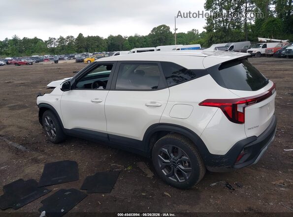 KNDEPCAA5R7575905 2024 KIA SELTOS Белый Панорамный вид салона 360°