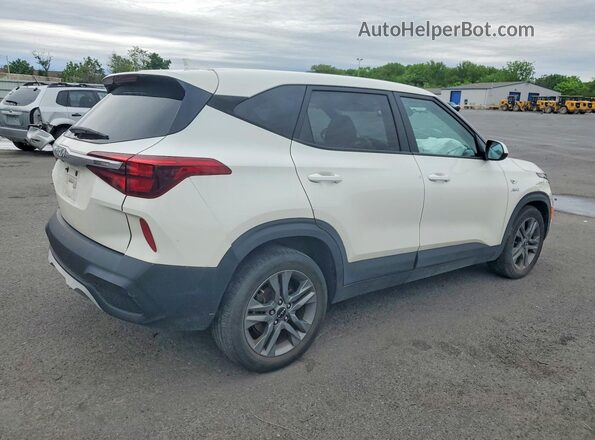 KNDEPCAA6P7362720 2023 KIA SELTOS White 