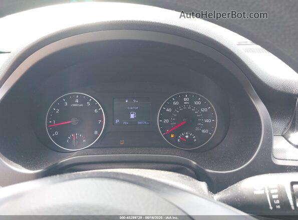KNDEPCAA6P7386063 2023 KIA SELTOS Gray Rear seats view