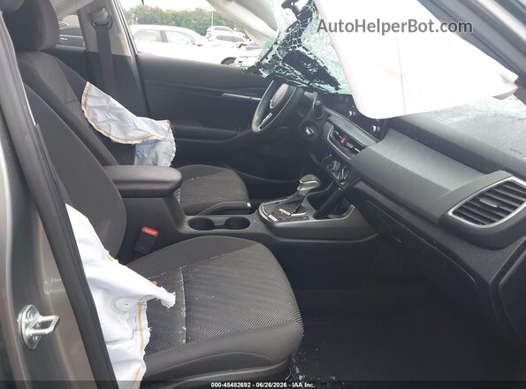 KNDEPCAA6R7635769 2024 KIA SELTOS Серебряный Вид салона спереди