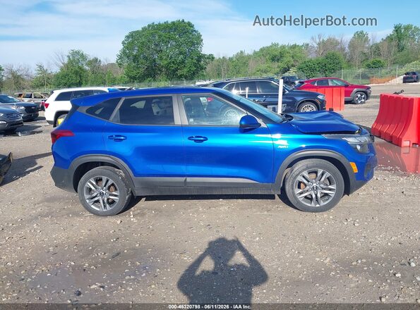 KNDEPCAA8M7178410 2021 KIA SELTOS Blue 360 interior view