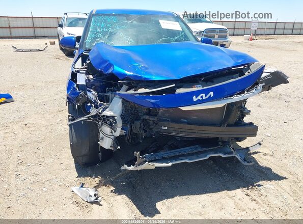 KNDEPCAA8R7640696 2024 KIA SELTOS Синий Вид спереди