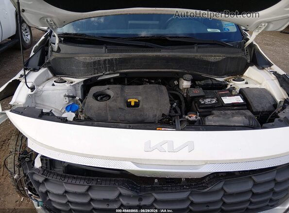 KNDEPCAAXN7236731 2022 KIA SELTOS White უკანა ხედი