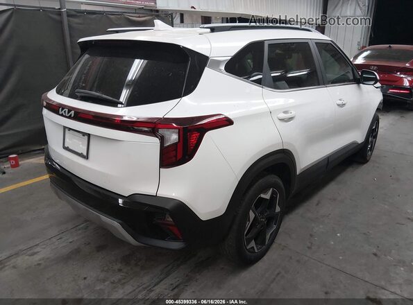 KNDER2AA2R7565966 2024 KIA SELTOS White Задня права чверть