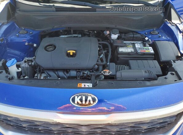 KNDERCAA2M7075767 2021 KIA SELTOS Blue 