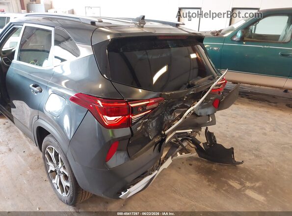 KNDERCAA3M7103608 2021 KIA SELTOS Gray წინა ხედი