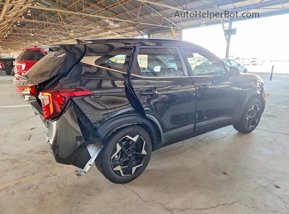 KNDERCAA7S7798110 2025 KIA SELTOS Black 