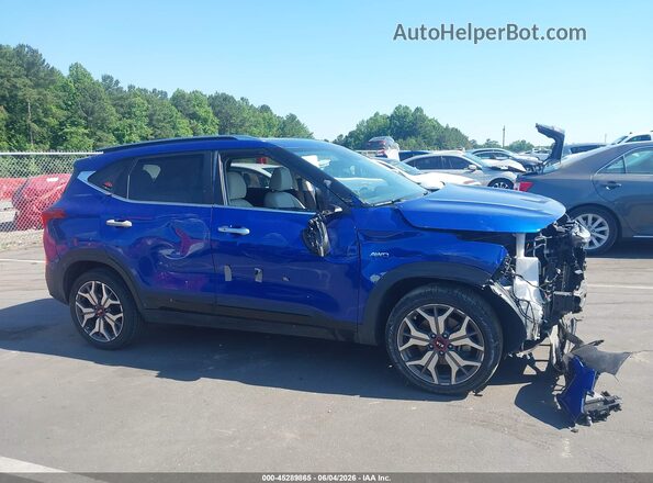 KNDETCA20M7156809 2021 KIA SELTOS Blue Vista interior trasera