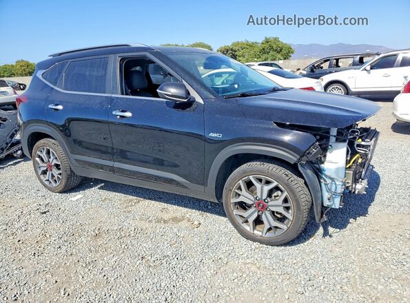KNDETCA23M7150776 2021 KIA SELTOS Черный Передняя правая четверть