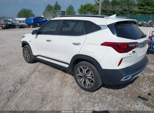 KNDETCA23P7383948 2023 KIA SELTOS Белый Задняя левая четверть