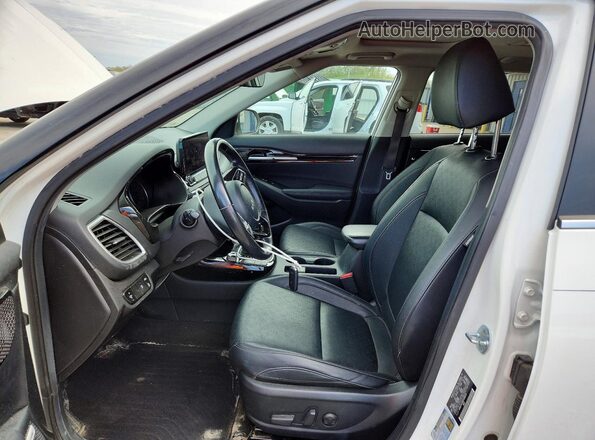 KNDETCA26P7359370 2023 KIA SELTOS White 