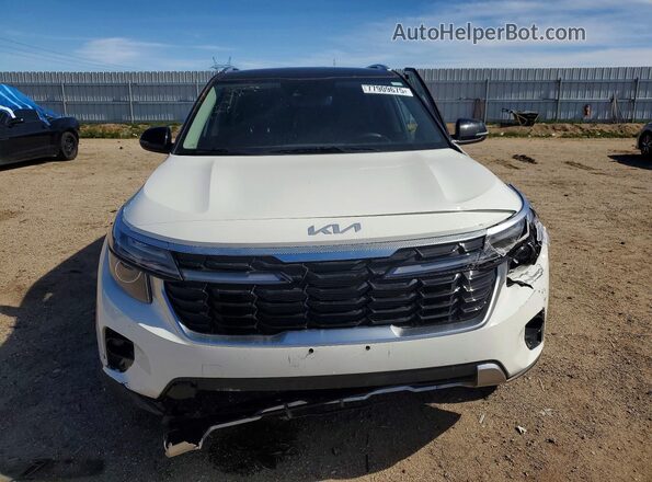 KNDEU2AA2T7841391 2026 KIA SELTOS White წინა ხედი