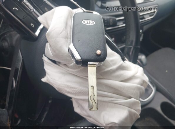 KNDEU2AA4M7076282 2021 KIA SELTOS Blue Vista del salpicadero