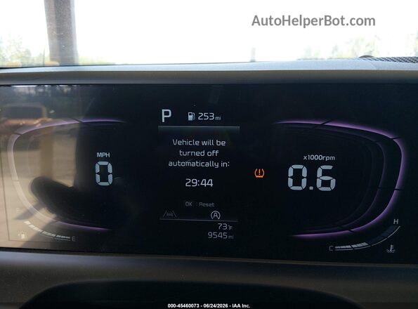 KNDEUCAA2S7795033 2025 KIA SELTOS White Հետևի նստատեղերի տեսք