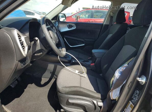 KNDJ23AU0R7242535 2024 KIA SOUL Gray Vista interior delantera