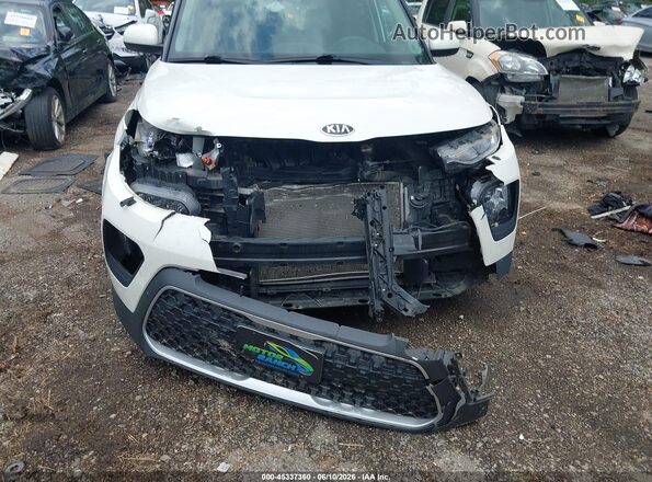 KNDJ23AU3L7728621 2020 KIA SOUL White Դիմացի տեսք