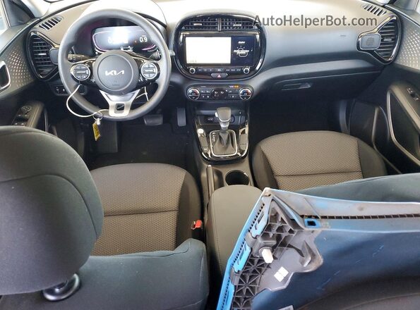 KNDJ23AU4R7228766 2024 KIA SOUL Blue წინა პანელის ხედი