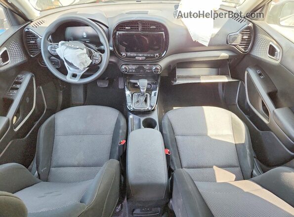 KNDJ23AU4S7943892 2025 KIA SOUL Silver Dashboard view