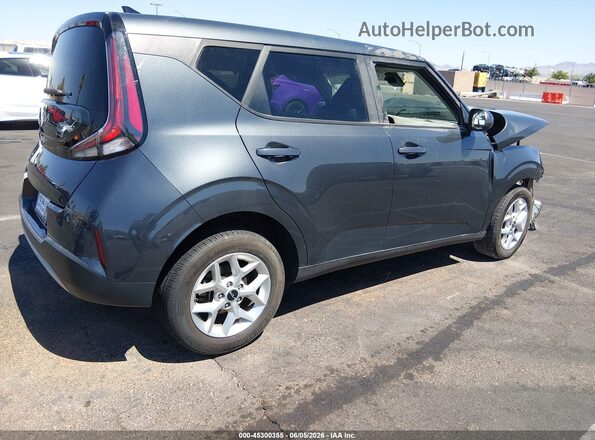 KNDJ23AU8P7885079 2023 KIA SOUL Серый Задняя правая четверть