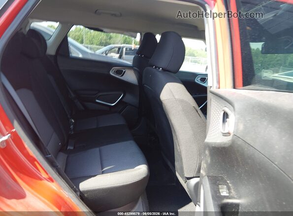 KNDJ23AUXM7144573 2021 KIA SOUL Red VIN կոդի պիտակի տեսք