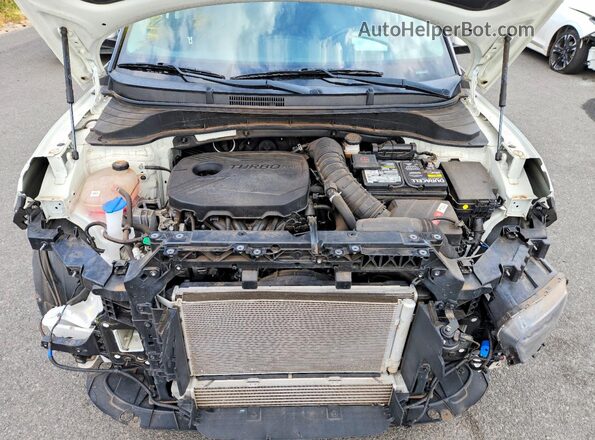 KNDJ53AF0M7787166 2021 KIA SOUL White ძრავის განყოფილების ხედი
