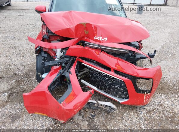 KNDJ53AF9N7159303 2022 KIA SOUL Красный Вид спереди