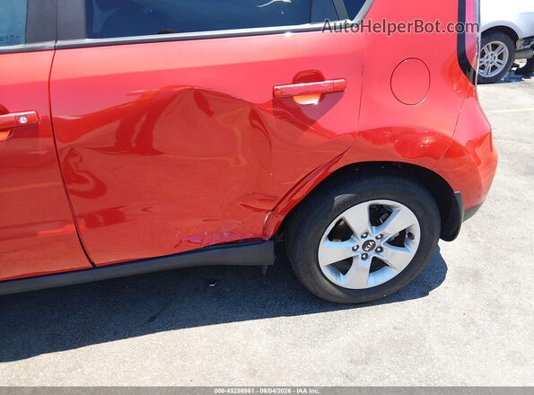 KNDJN2A20K7677979 2019 KIA SOUL Красный Вид спереди