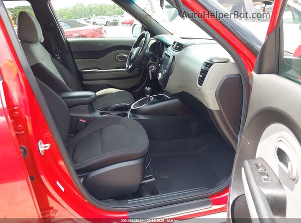KNDJN2A21K7644151 2019 KIA SOUL Red Widok wnętrza z przodu