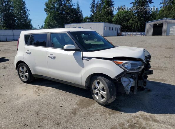 KNDJN2A23K7695912 2019 KIA SOUL White 