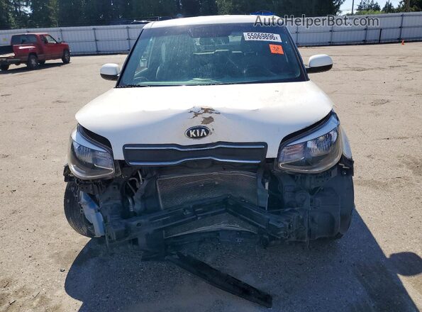 KNDJN2A23K7695912 2019 KIA SOUL White 