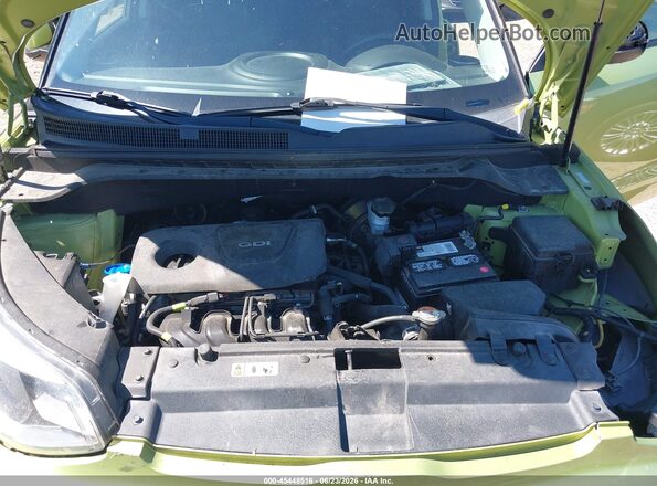 KNDJN2A23K7912617 2019 KIA SOUL Green Widok z tyłu