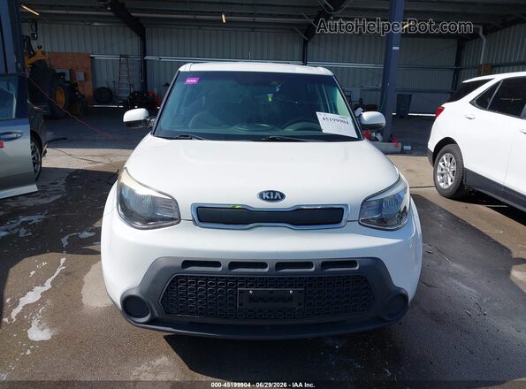KNDJN2A24G7847106 2016 KIA SOUL White Вид задньої частини салону