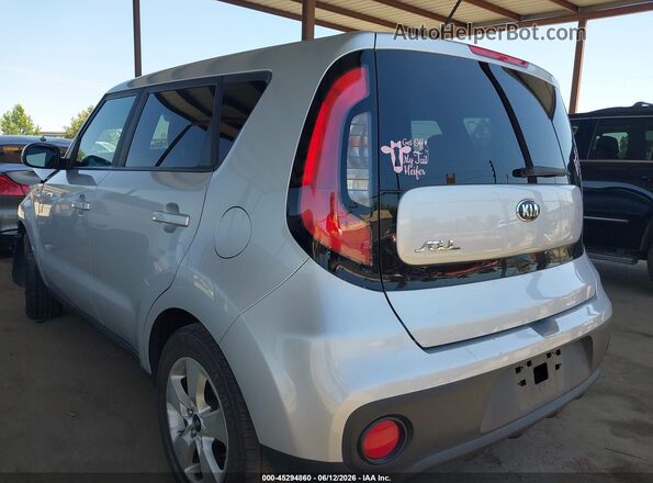 KNDJN2A25J7570845 2018 KIA SOUL Silver Tył lewy