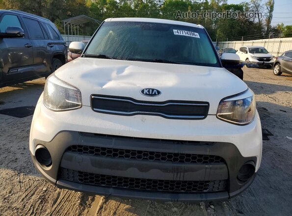 KNDJN2A26H7424674 2017 KIA SOUL White წინა ხედი
