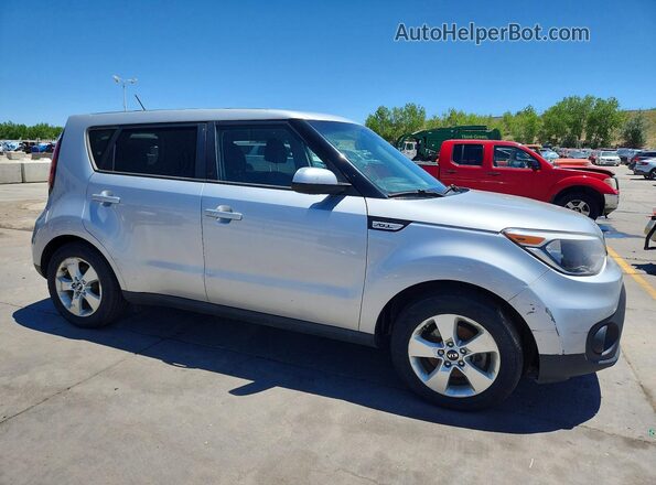 KNDJN2A26J7561572 2018 KIA SOUL Silver წინა მარჯვენა