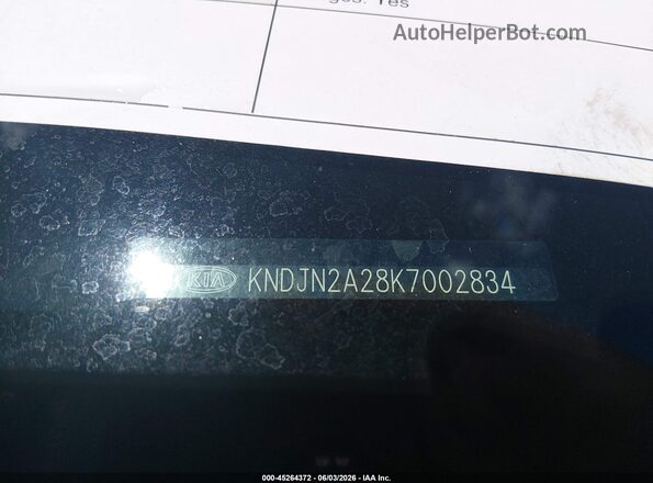 KNDJN2A28K7002834 2019 KIA SOUL Black Vista del compartimento del motor