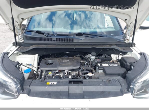 KNDJN2A29K7002597 2019 KIA SOUL White 