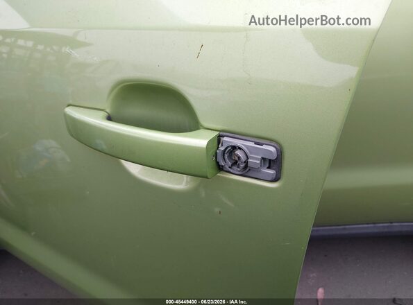 KNDJN2A29K7920947 2019 KIA SOUL Green Widok z przodu