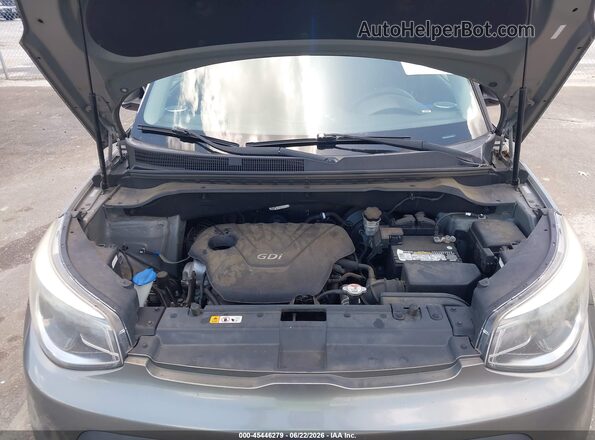 KNDJN2A2XG7249697 2016 KIA SOUL Gray Հետևի տեսք