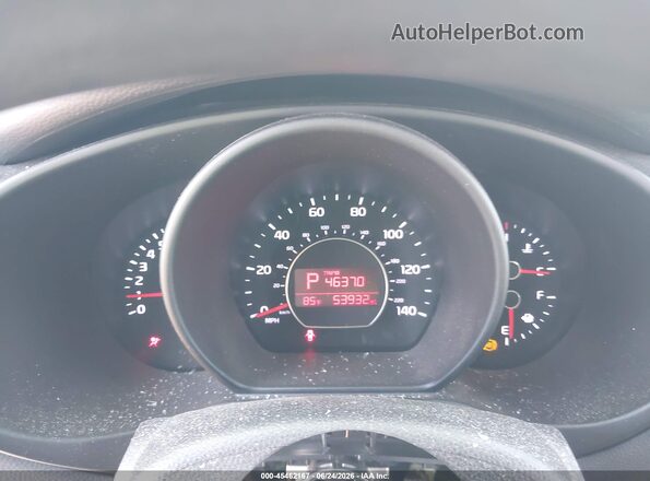 KNDJN2A2XG7322552 2016 KIA SOUL Gray Widok tylnych siedzeń