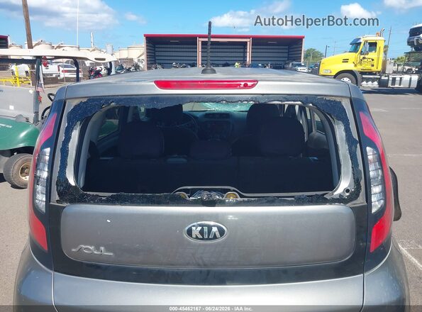 KNDJN2A2XG7322552 2016 KIA SOUL Gray Widok wnętrza z tyłu