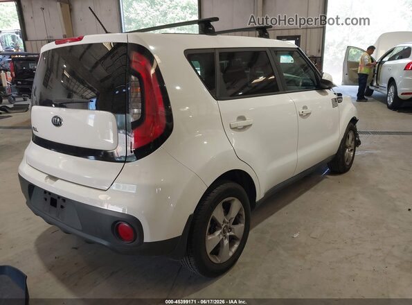 KNDJN2A2XJ7506929 2018 KIA SOUL White Rear right